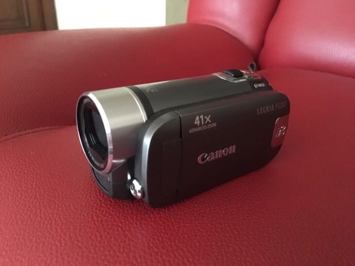handycam legria fs 200 canon