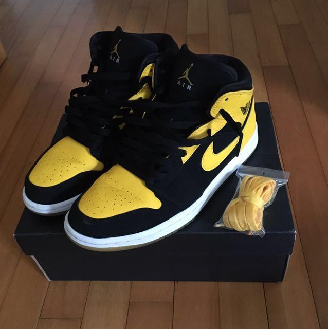 Jordan 1 Retro Mid New Love Men s Fashion Footwear Sneakers on