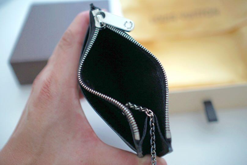 Louis Vuitton Black EPI Leather Noir Key Pouch Pochette Cles Keychain 107lv44