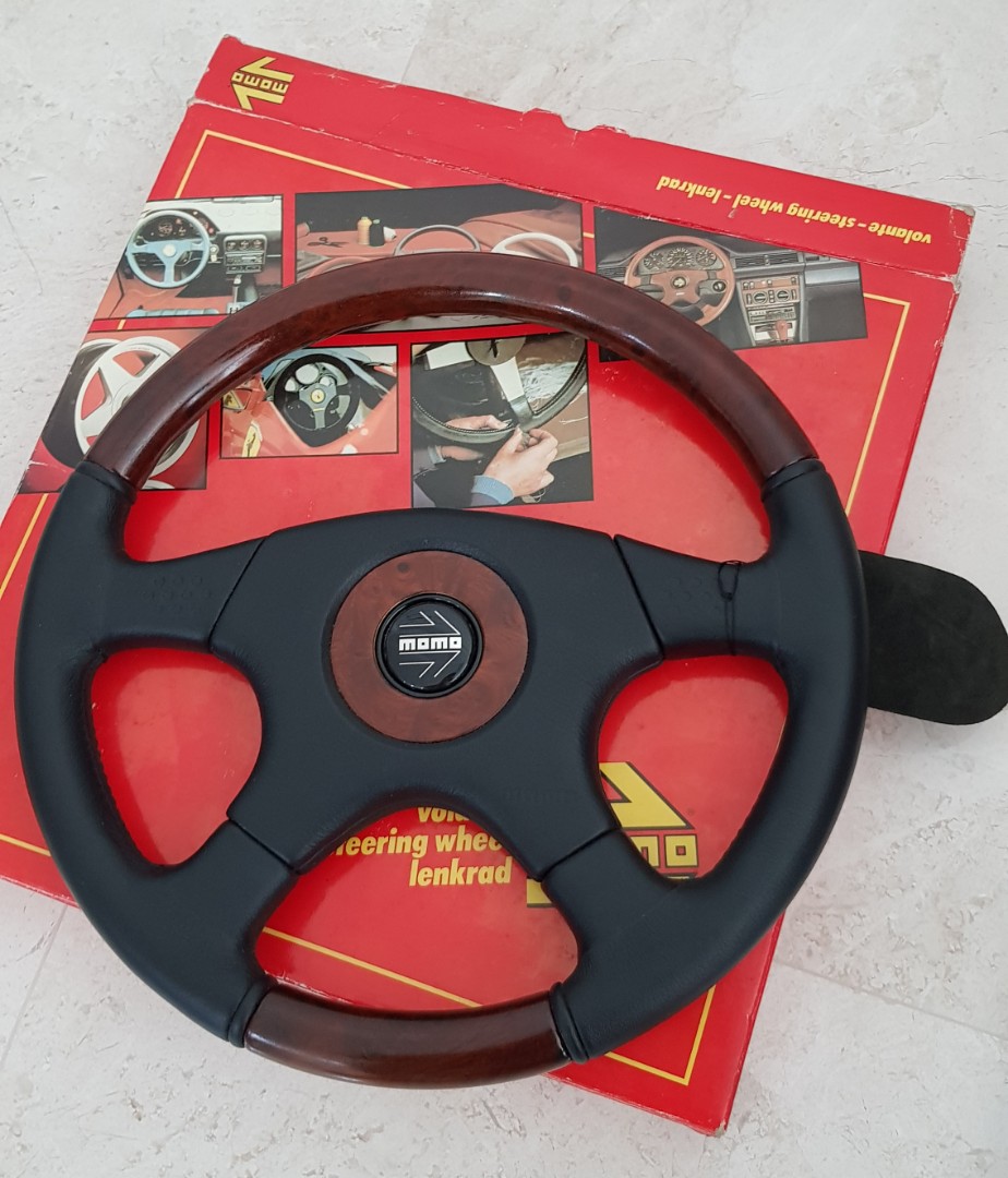 momo Olympic III Steering Wheel (limited edition)