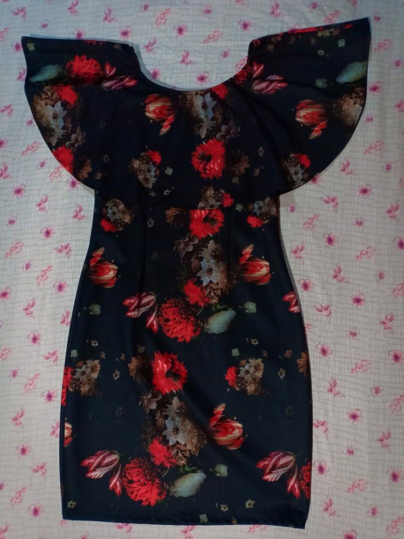 off shoulder body fit dress