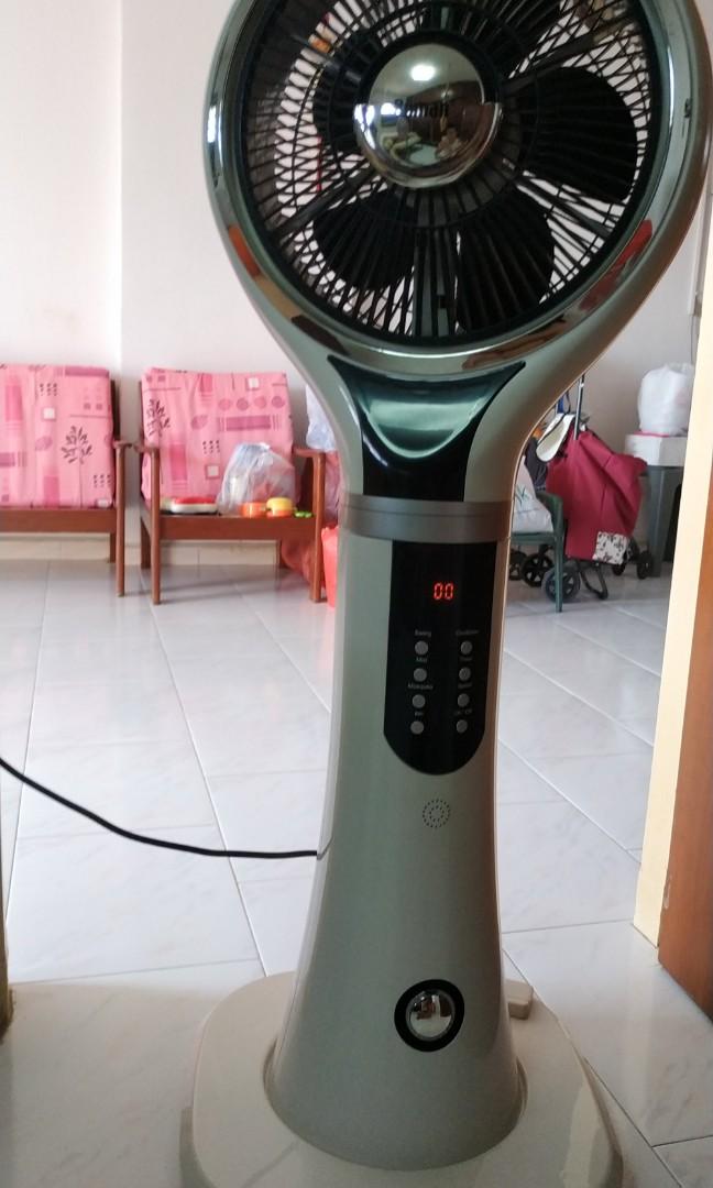 Roman air circulation fan standing fan, Furniture & Home Living