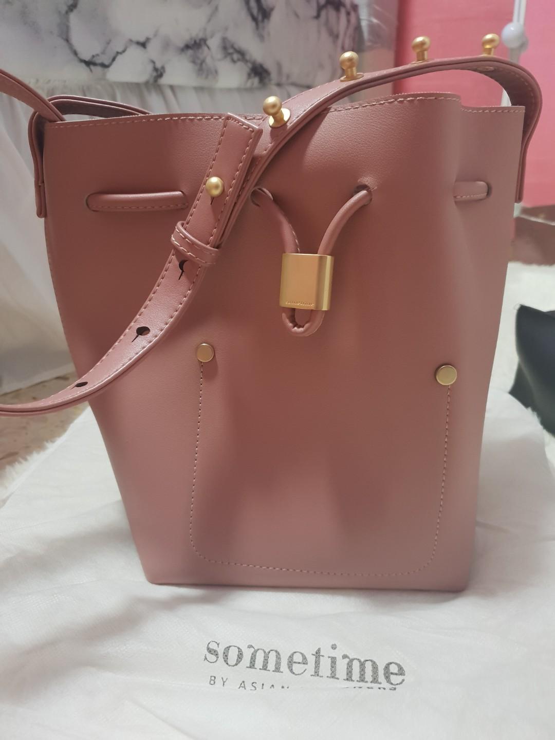 sometime bucket bag