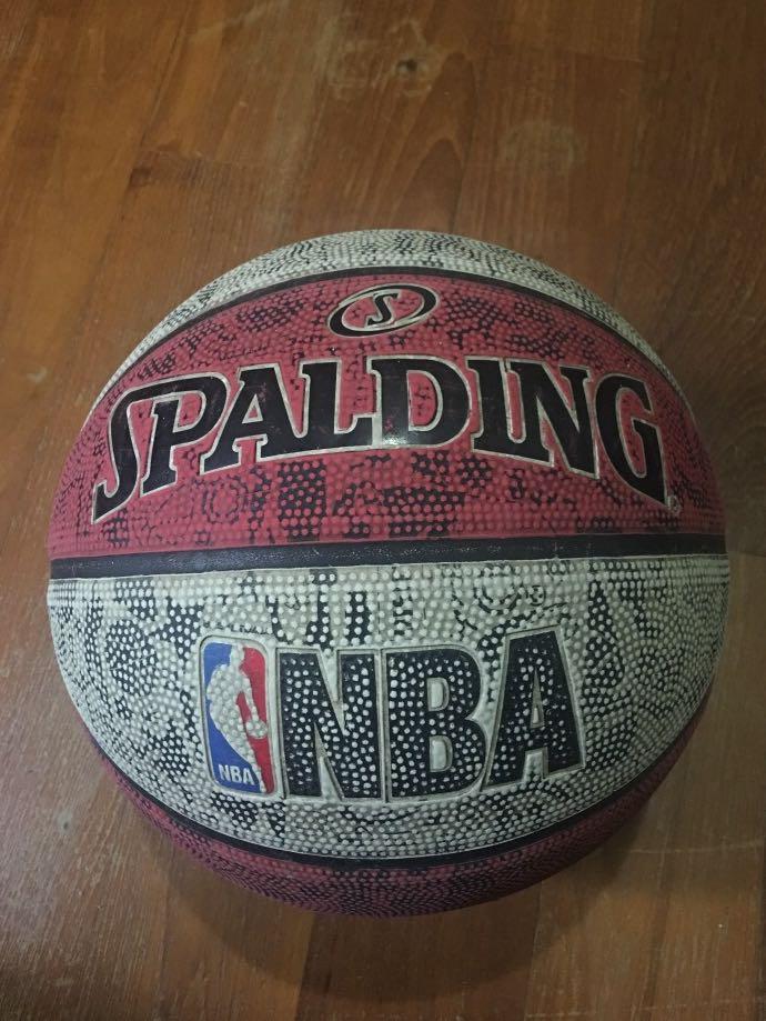 Spalding Grafitti Basketball White Red Sports Sports Games