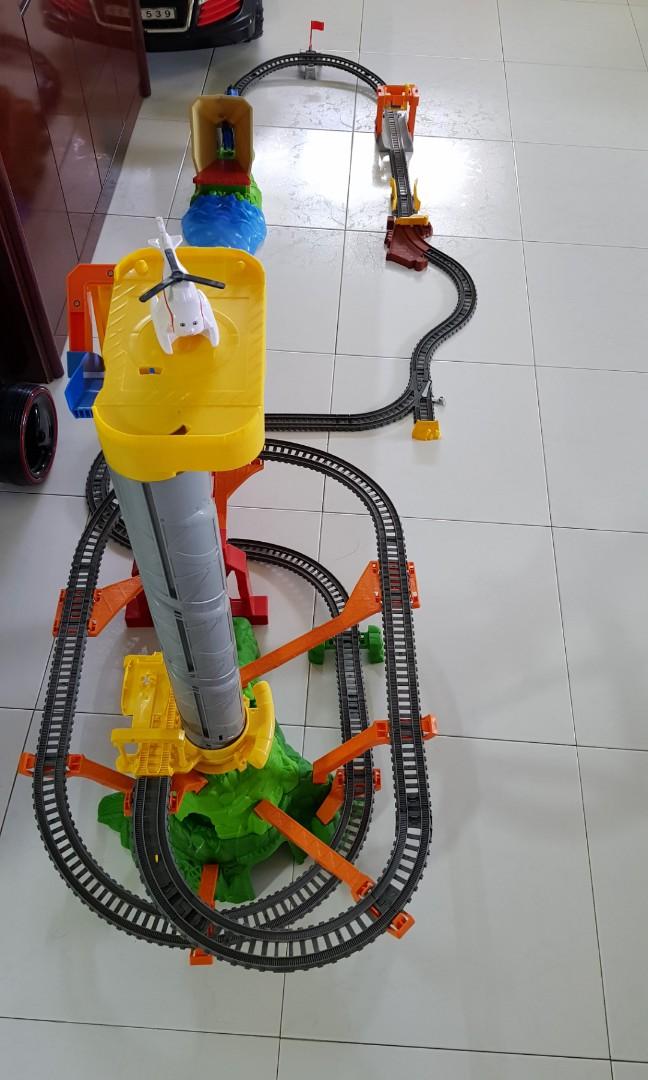 thomas trackmaster jump