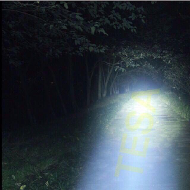 Torchlight flashlight (Category: Hiking & Camping) located in Singapore. Submitted by tesa (Listing ID 239714039, Image 4). Description: 2023 NEW!!! 100% Authentic TESA TX50-S ⚠️BEWARE OF FAKES!!! Aircraft grade aluminum body! Zoomable to over 550 meters. Ultra bright super blinding insanely bright light! Rechargeable Flashlight. Micro USB charging wire included. Original TESA 18650 battery included! Landyard included! Blue led Battery meter on t