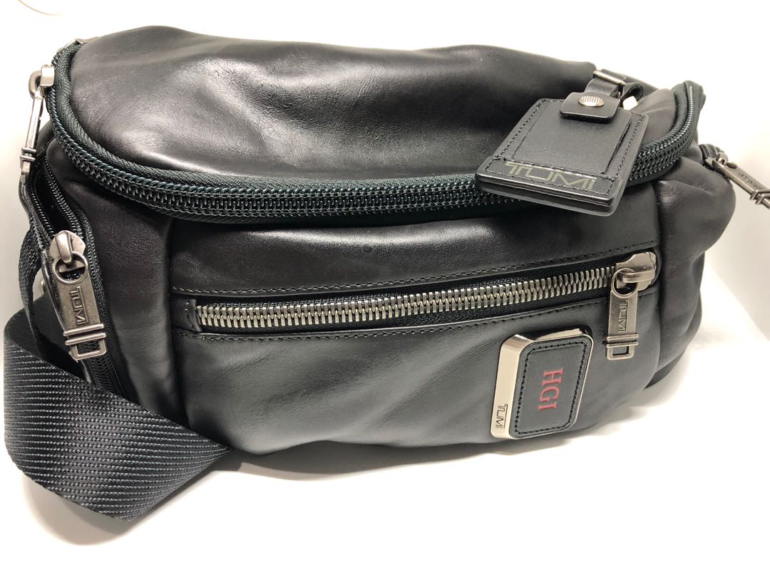 Tumi kelley sling clearance leather