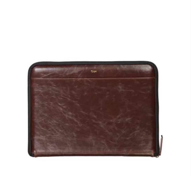 Typo buffalo shop laptop case
