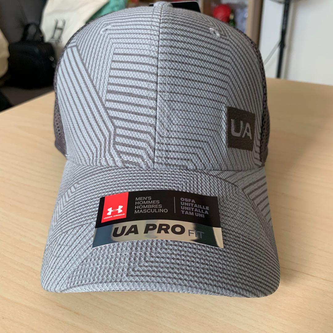 Under armour men's blitz trucker cap on sale
