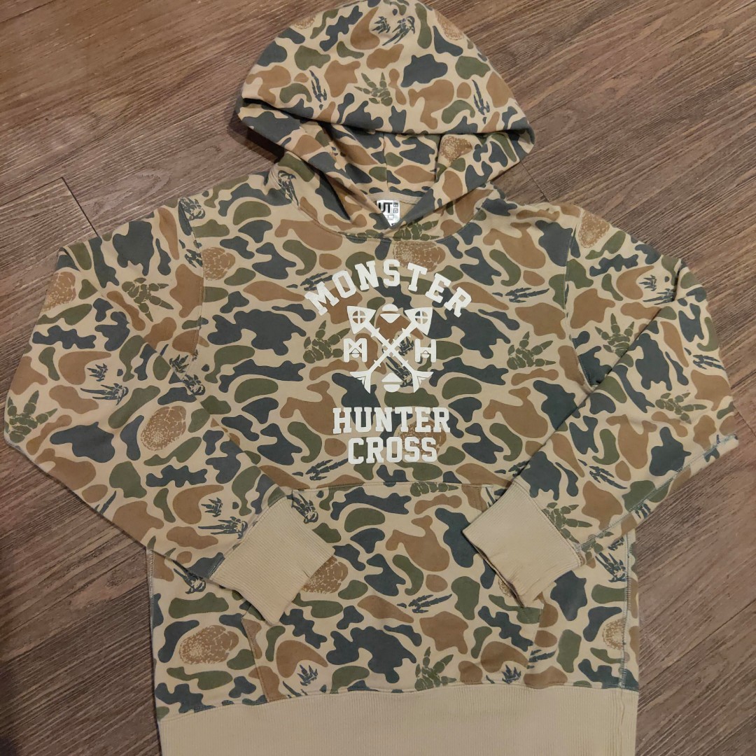 Uniqlo monster hunter best sale hoodie