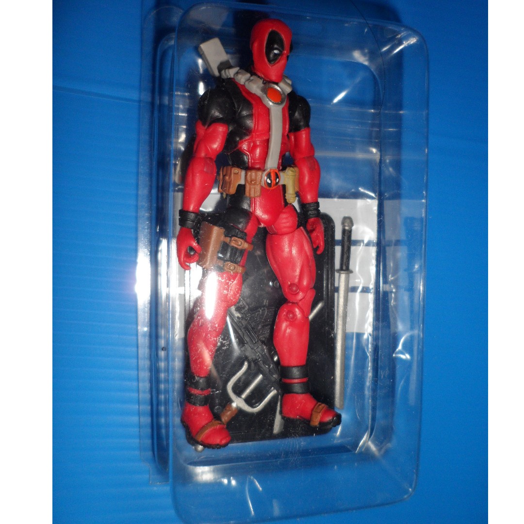 XMen Origins Wolverine Comic Series 3 3/4 Inch Action Figure Deadpool