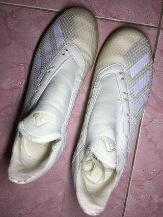 Adidas football shoes / sepatu futsal