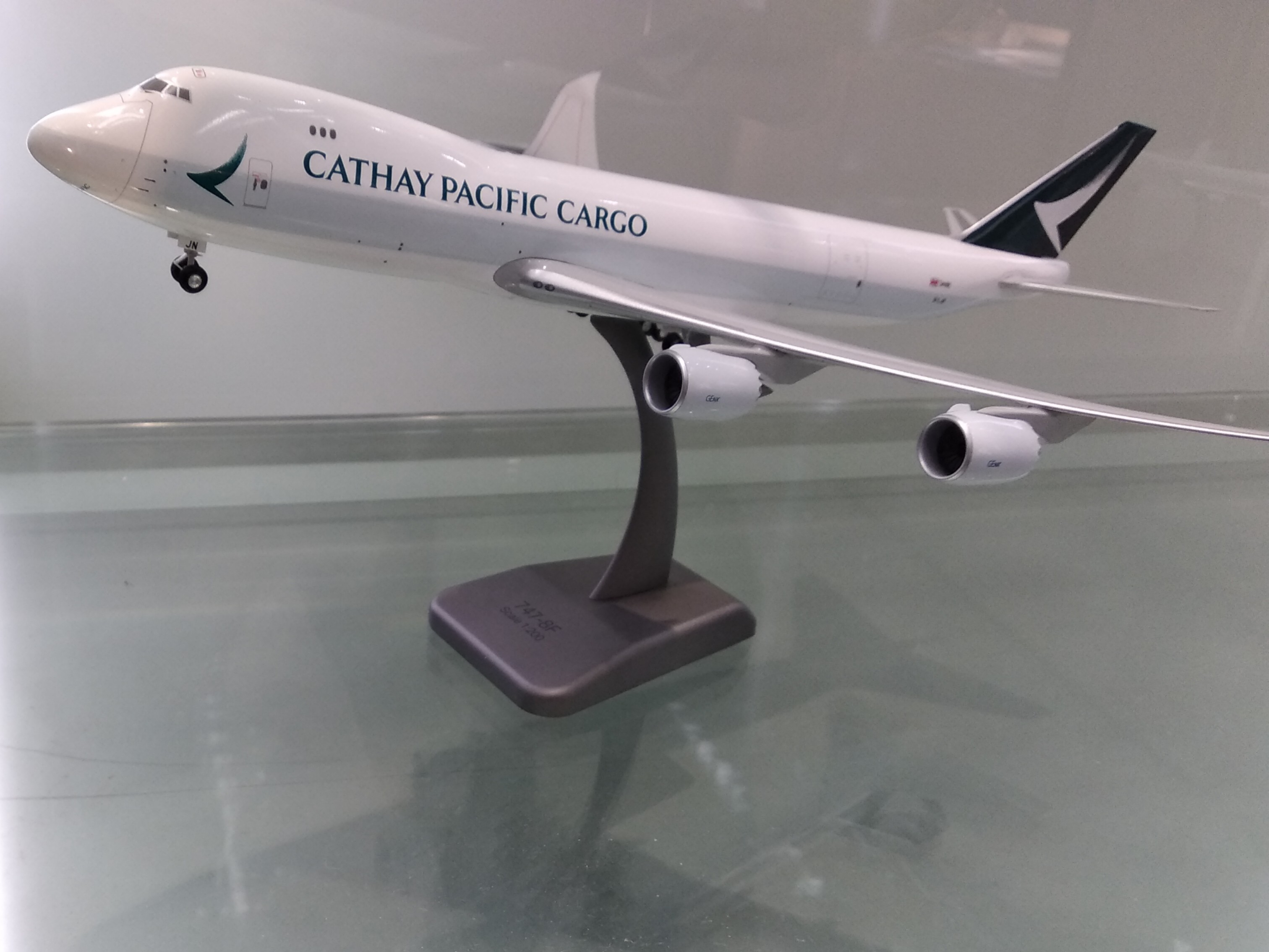 極罕有】Cathay Pacific Cargo 1:200 Boeing 747-8F 國泰航空貨運1:200