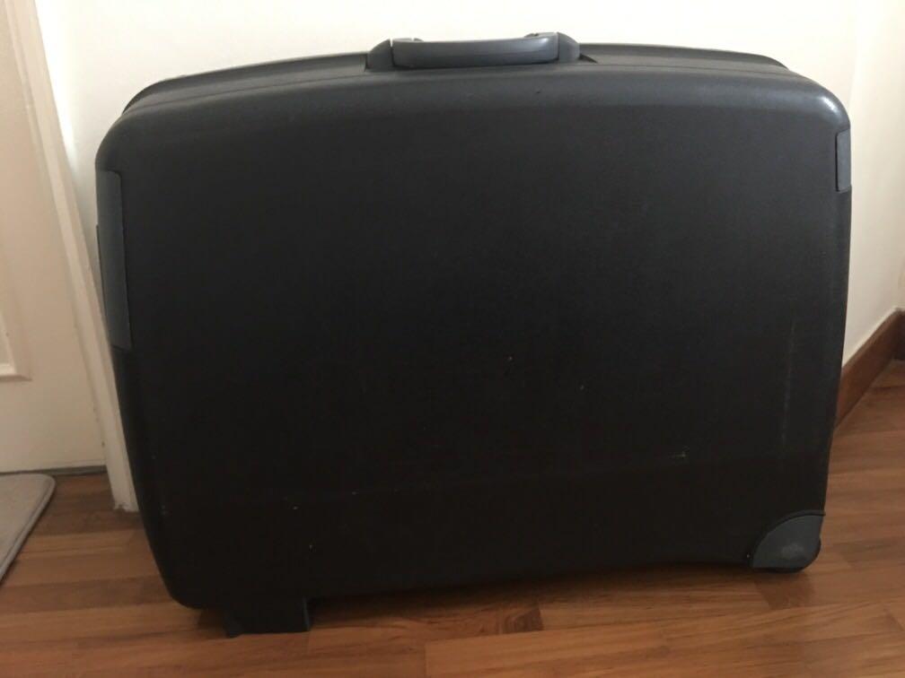 delsey luggage biggest size