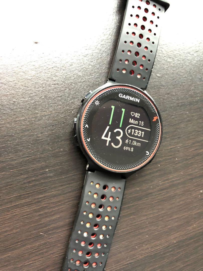 Garmin Forerunner 235