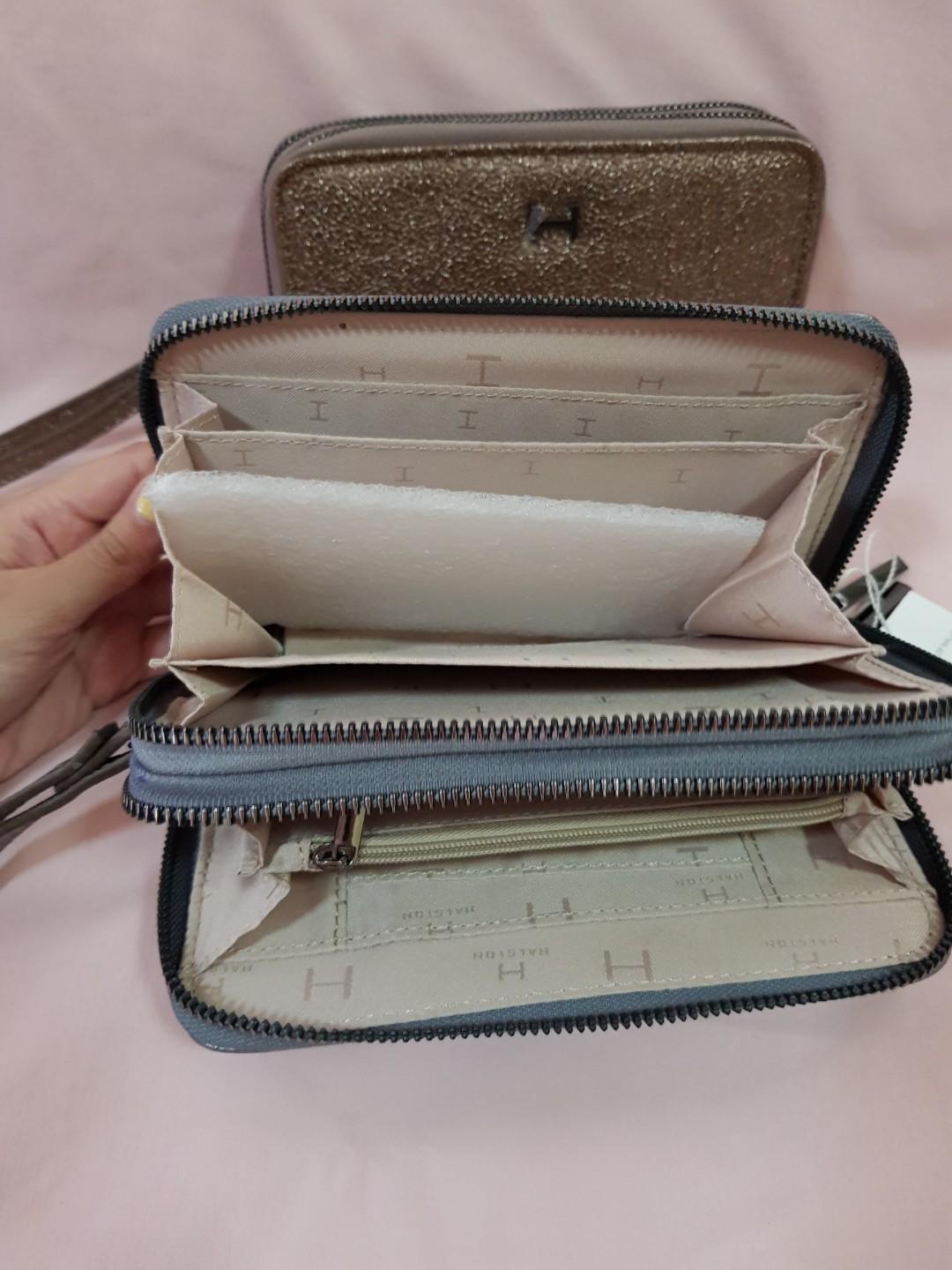 Halston Double Zip Wallet (Category: Luxury Bags & Wallets) located in Quezon City. Submitted by ednocha (Listing ID 239858638, Image 3). Description: Brand-new (with tag price) and Authentic 👌 Bought in the US 🇺🇸 Free shipping in Metro Manila Add minimal fee if outside MM. 🤗 Shipping is every thursday & friday via JRS..