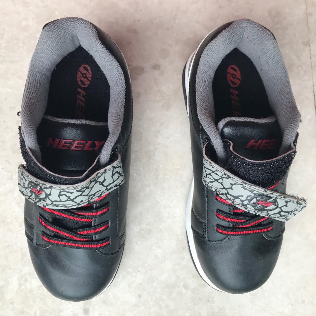 heelys size 2