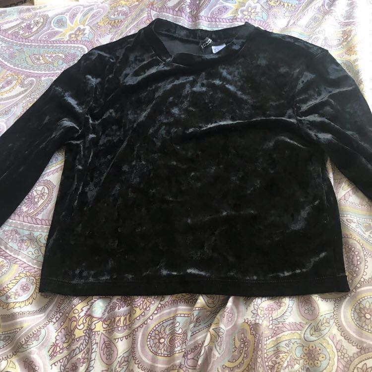 black formal crop top