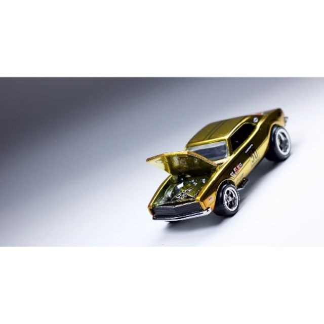 Hot wheels 67 camaro hotsell gold