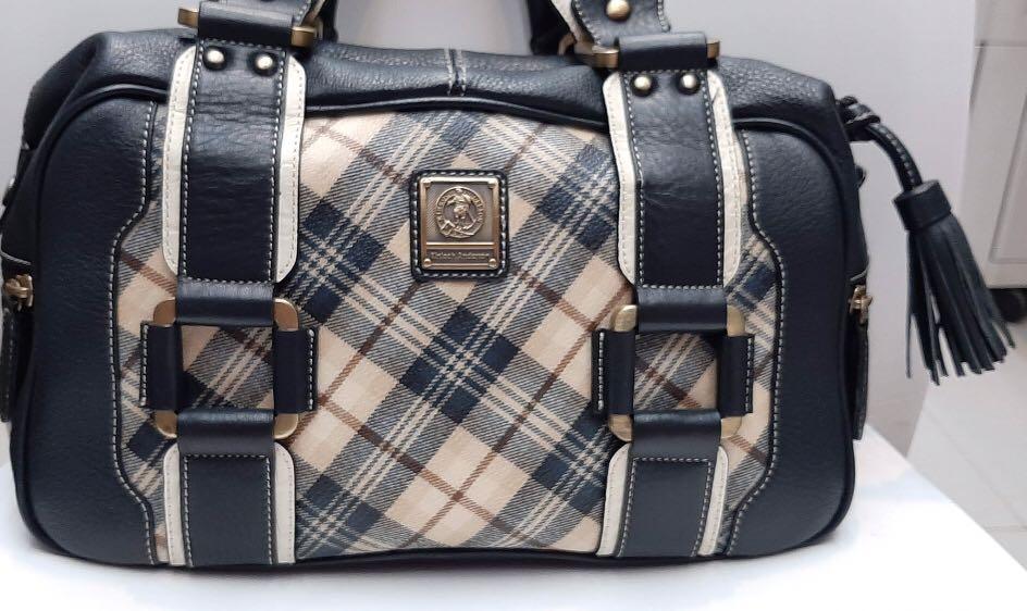 Kinloch Anderson Bag, Luxury, Bags & Wallets on Carousell