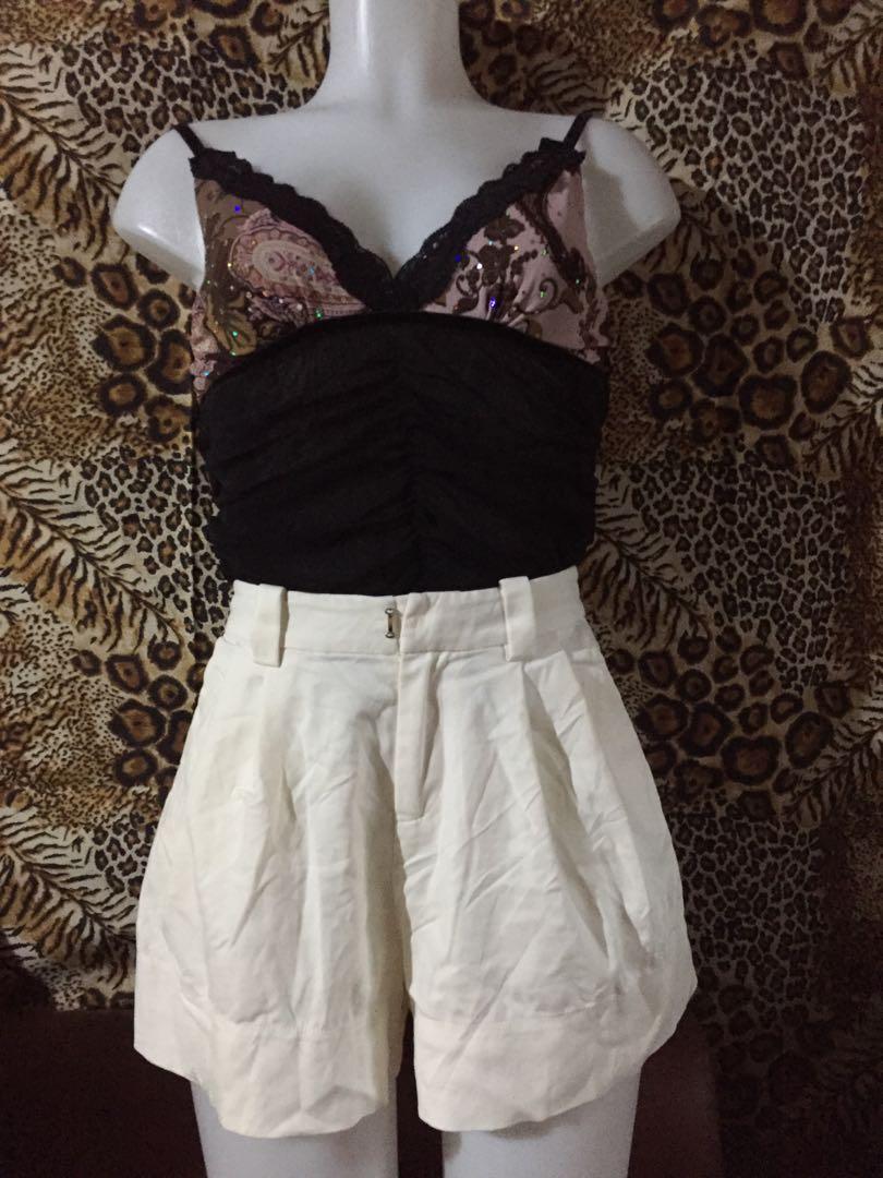 Korean Shorts, Women's Fashion, Bottoms, Shorts on Carousell