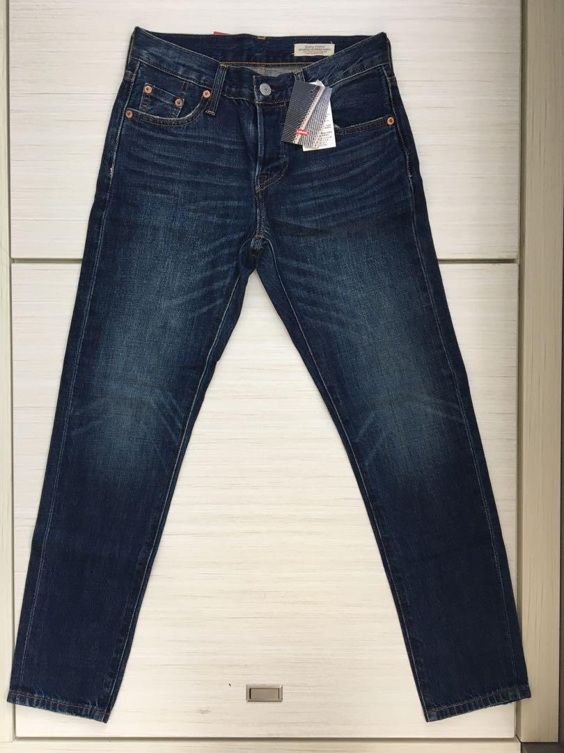 dark wash levi's 501