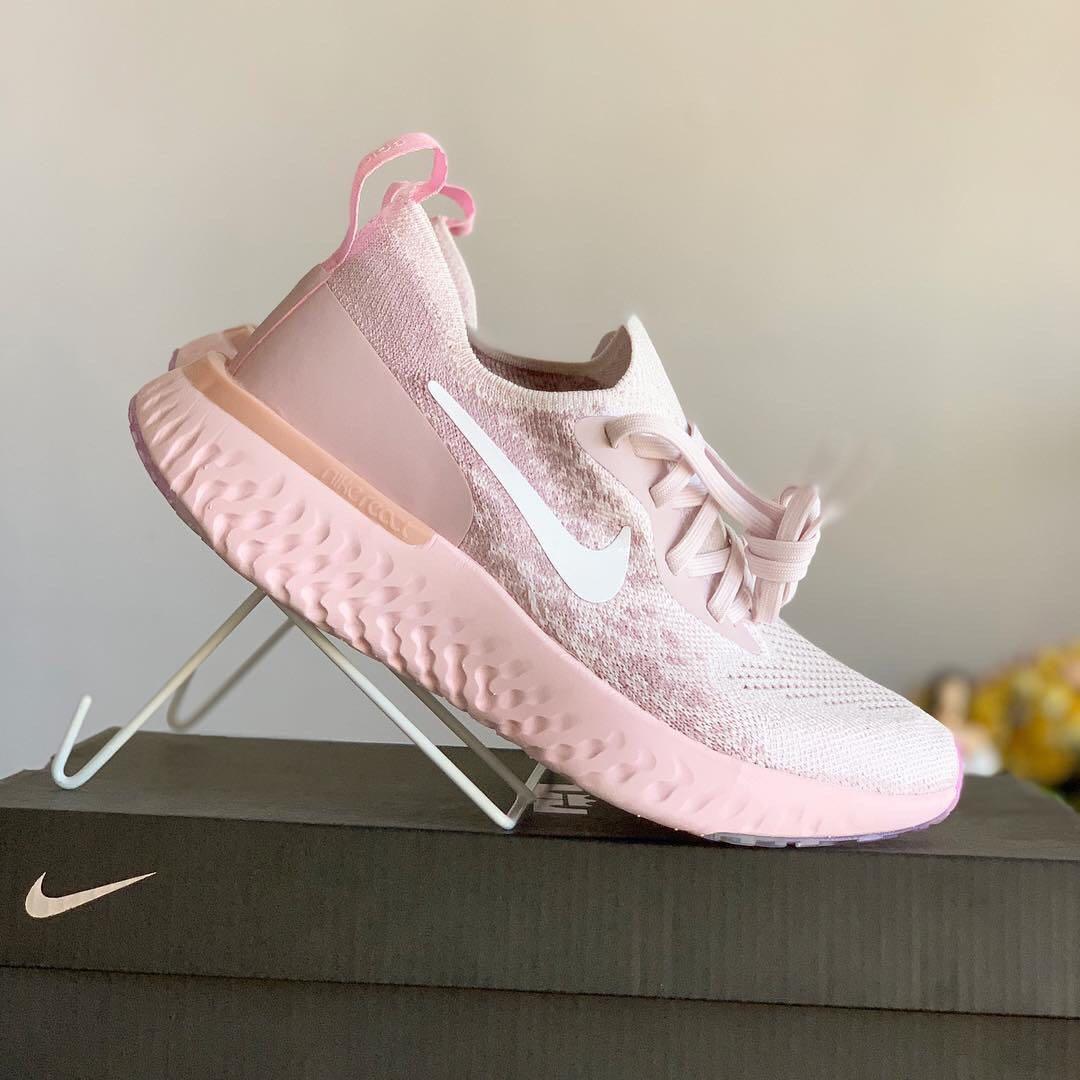 womens pink nike react