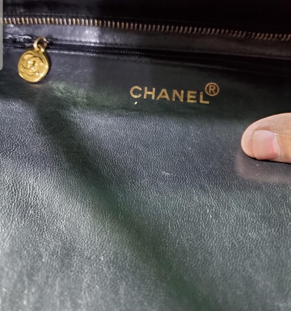 Authentic Chanel Medallion Black GHW photo view 5