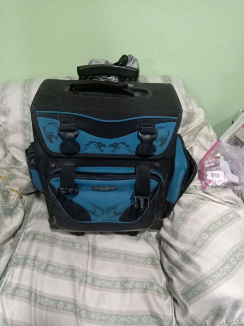 Student Trolley Bag (Category: Diaper Bags & Wetbags) located in Manila. Submitted by inaydearest (Listing ID 239873706, Image 3). Description: Original Hawk Trolley Bag for students. Blue and Black color still with protective plastic cover..