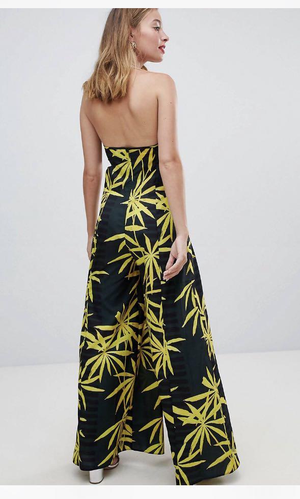 UK 4 6 ASOS Design Petite Jumpsuit w Cut Out Detail Super Wide Leg in Tropical Print Women s Fashion Dresses Sets Jumpsuits on Carousell
