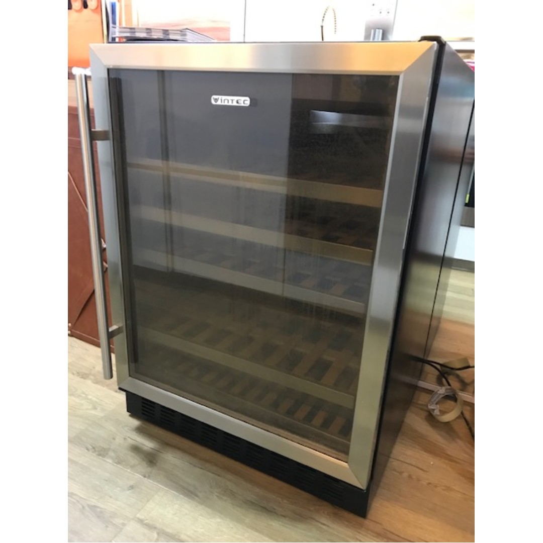 VINTEC wine chiller V40SG "e", TV & Home Appliances, Kitchen Appliances