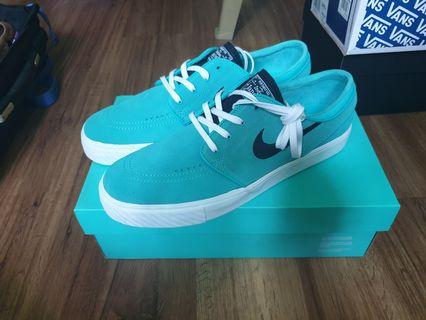 Nike SB Janoski