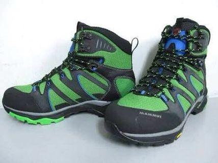 Sepatu Hiking Mammut Aenergy GTX