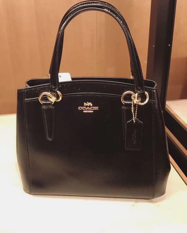 Glitter coach sale purse
