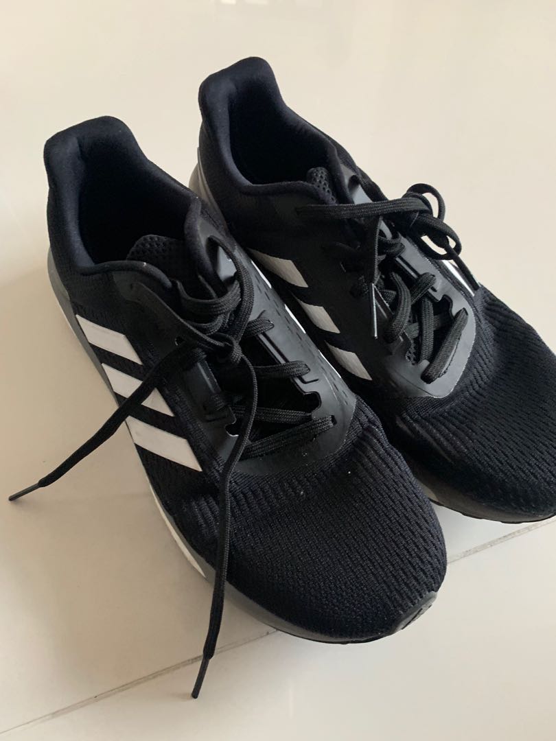Adidas Response ST running shoes (black 