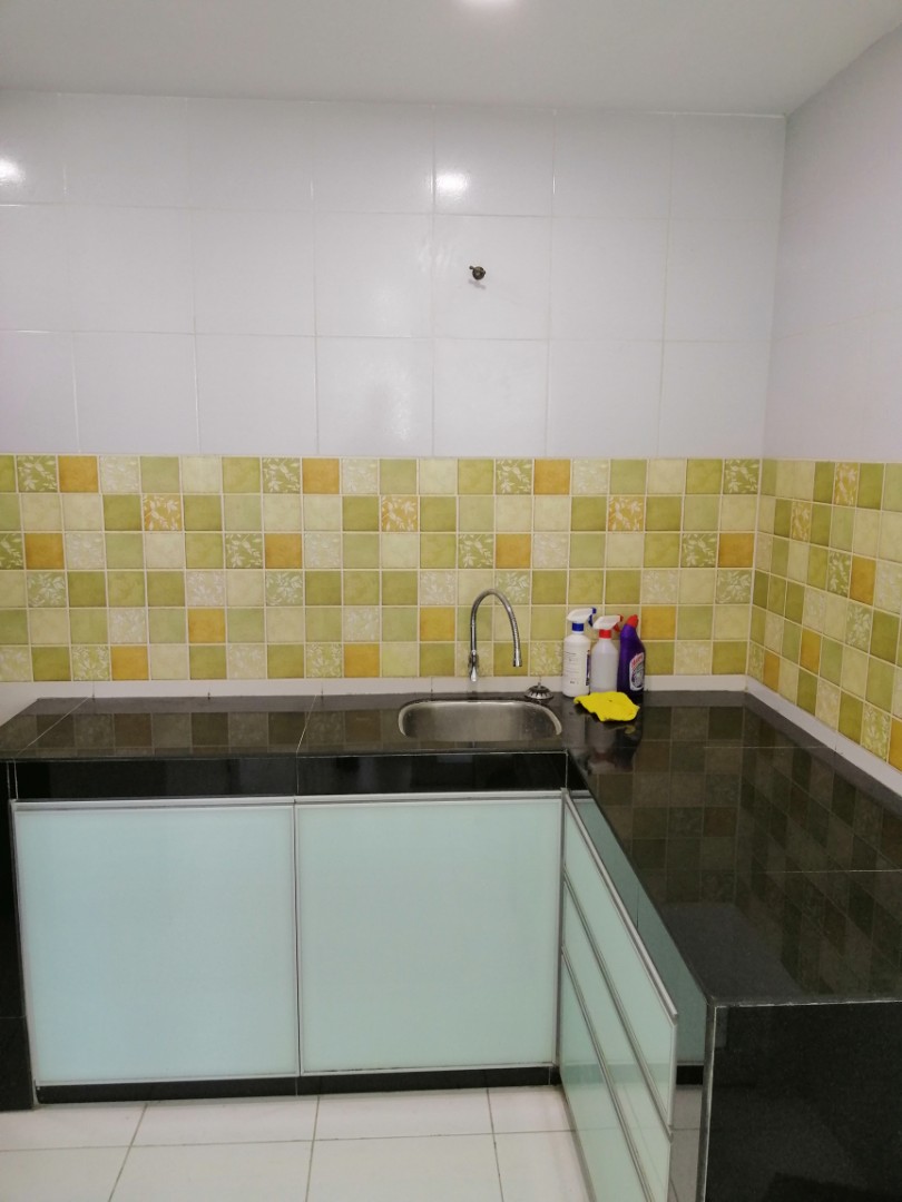 Amara Residensi Batu Caves Selayang Gombak Sentul Ktm Lrt Kitchen