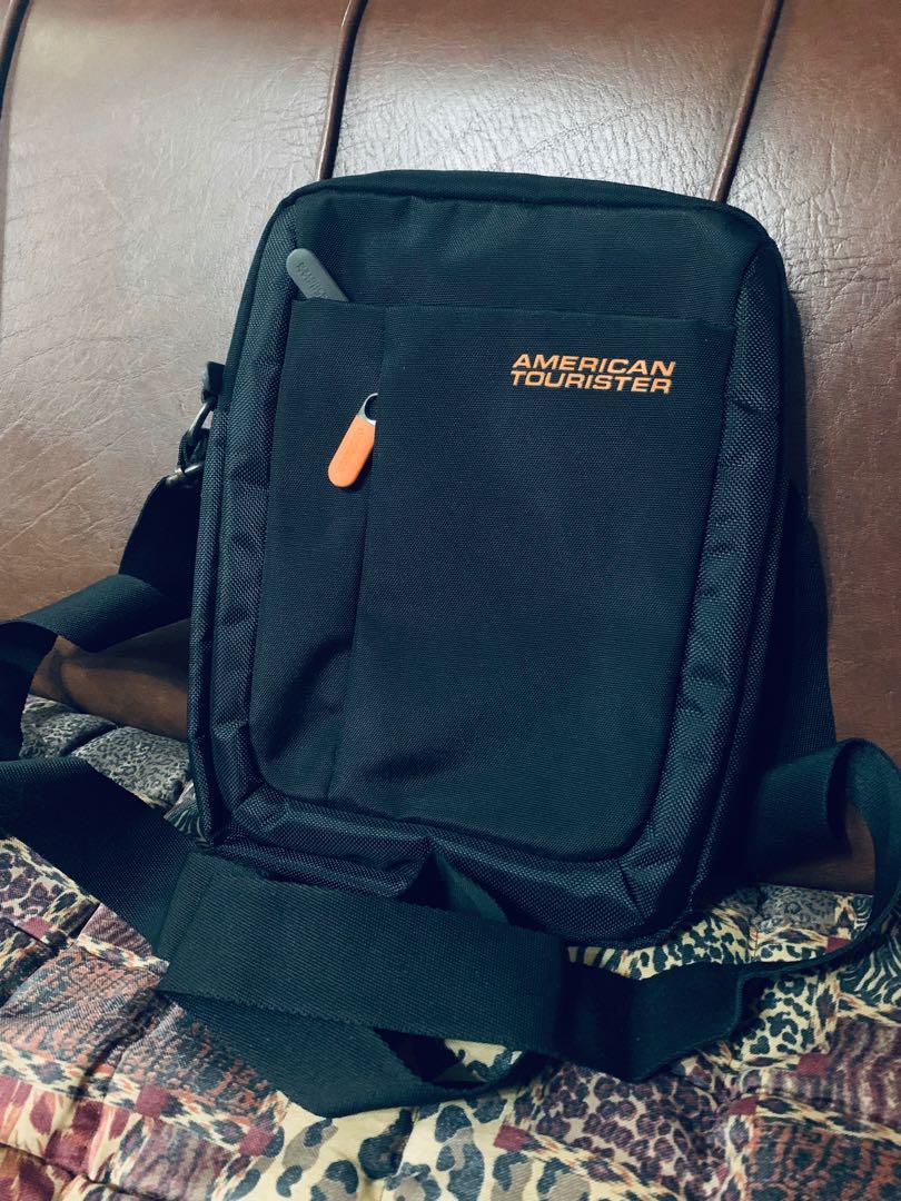 American Tourister Activair Vertical Shoulder Bag S Black