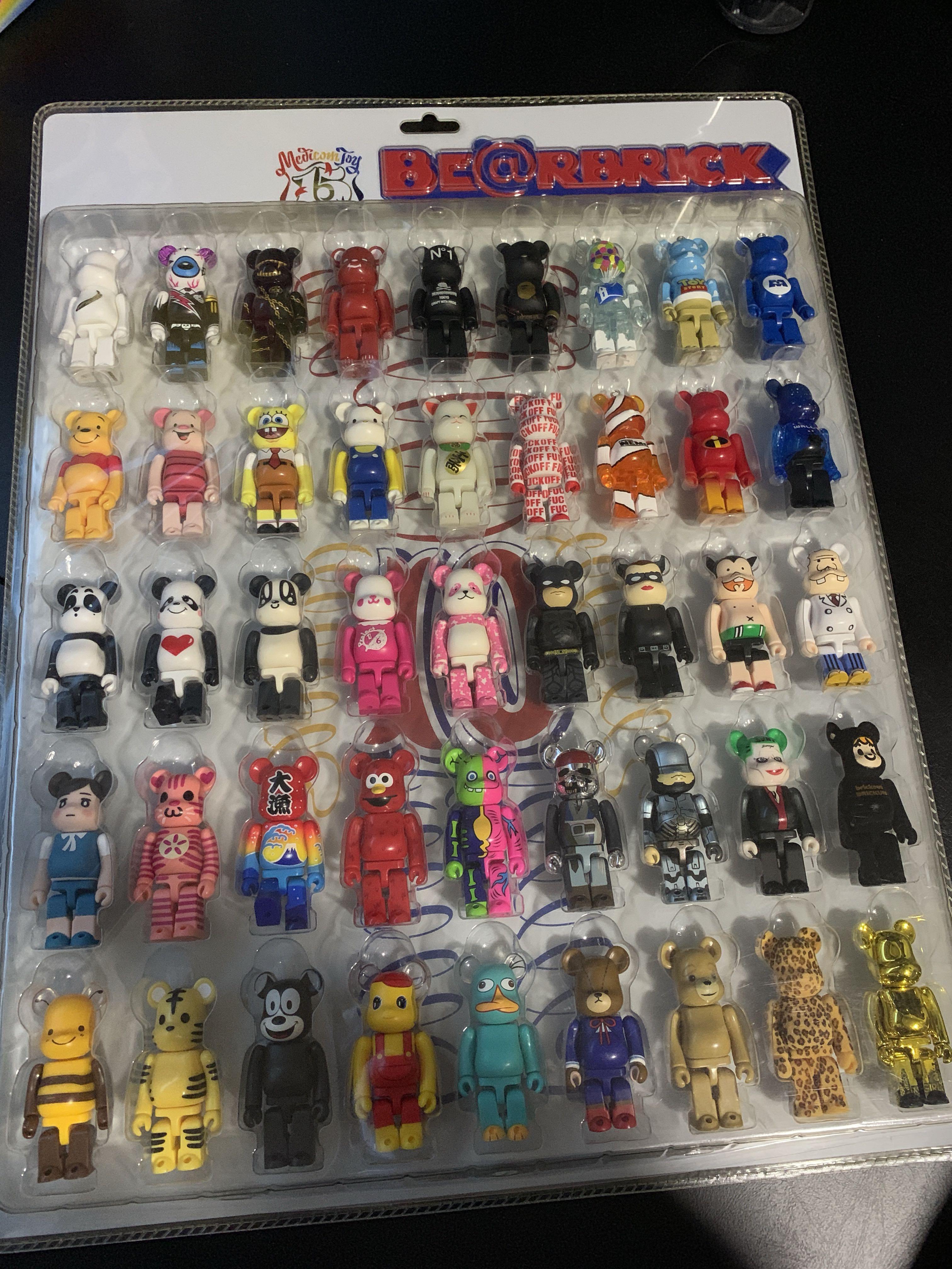 ASSORTED 100% BEARBRICK BE@RBRICK AND BLISTER BOARDS, Hobbies