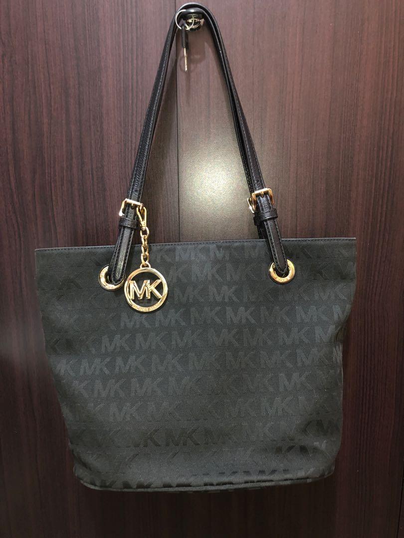 Michael kors jet sale set signature tote black