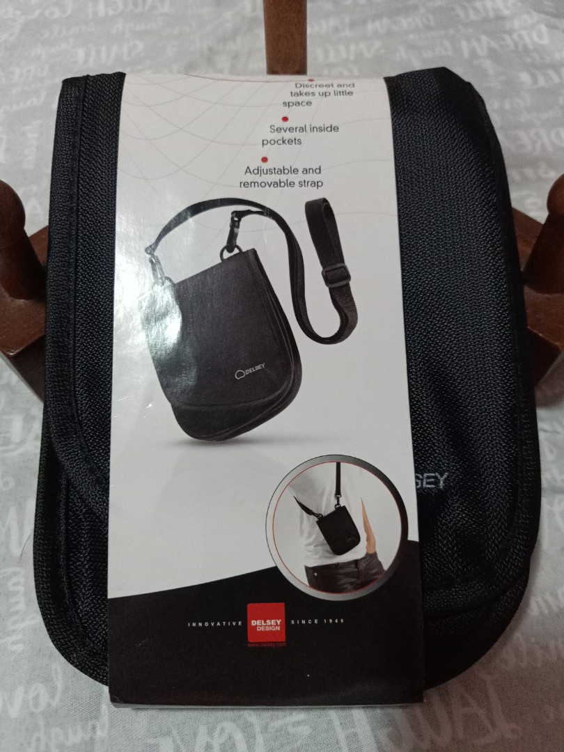 delsey sling bag