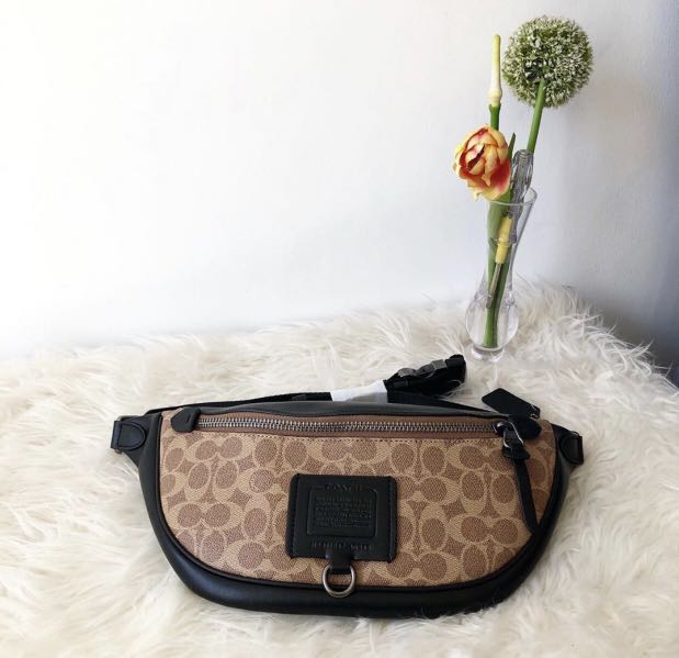 harga coach waist bag