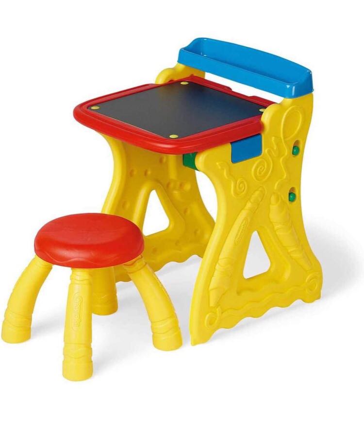 Crayola Play n Fold Art Studio 2 in 1 desk to Easel Babies