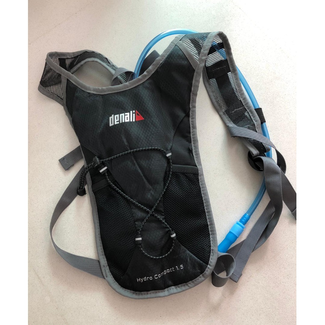 Denali Hydration Pack Bag Backpack Hydro Compact 1.5 litre