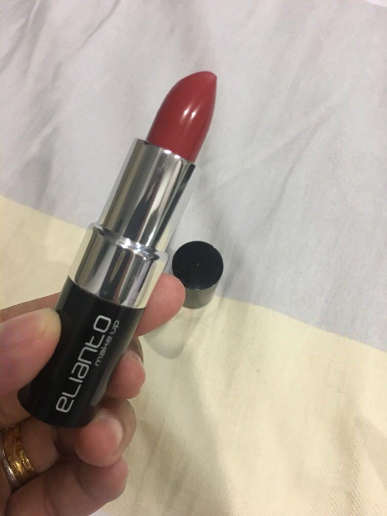 elianto lipstick