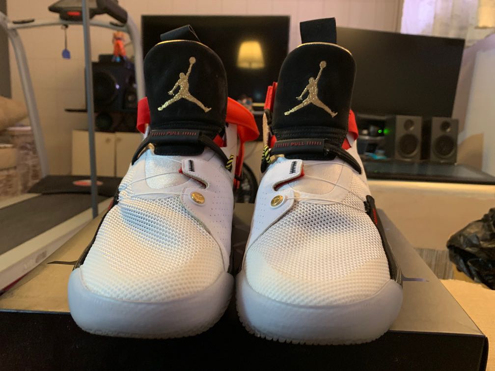 Jordan 33 size 10 US Men s Fashion Footwear Sneakers on Carousell