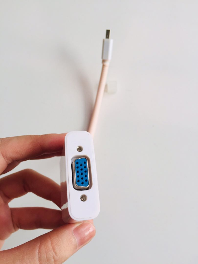 Kabel Vga Macbook Air Konektor Ke Proyektor Elektronik Bagian Komputer Aksesoris Di Carousell