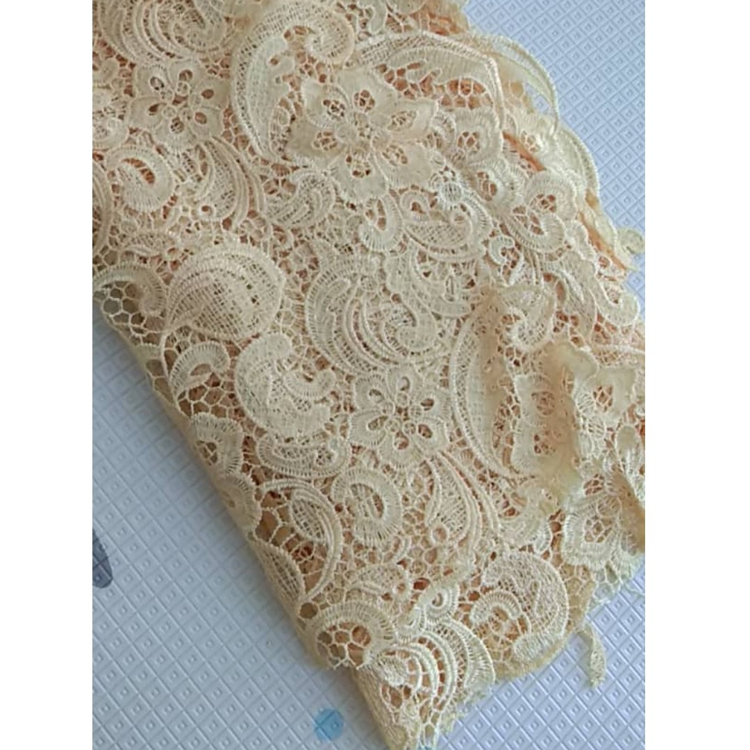 Kain Lace 2 Meter Bandung Kuning Women S Fashion Clothes Others On Carousell
