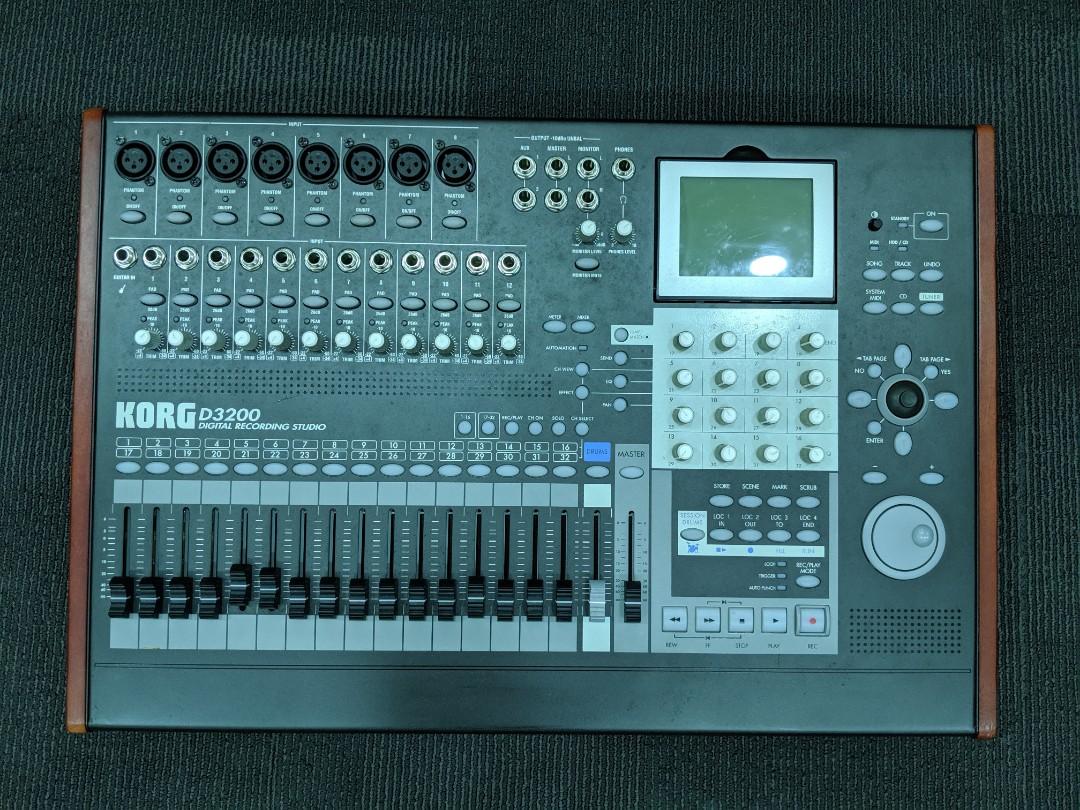 Korg D3200 Digital Recording Studio (32 Track Professional