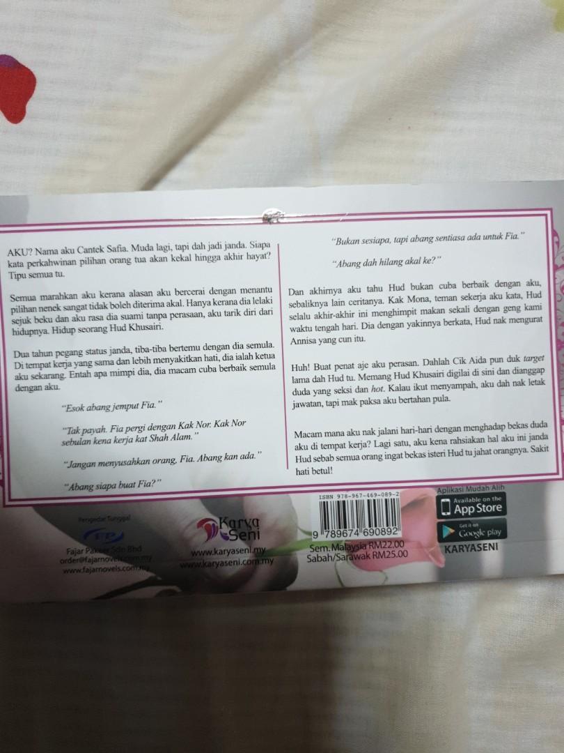 Malay Novel Cik Isteri Dan Encik Suami Books Stationery Non Fiction On Carousell