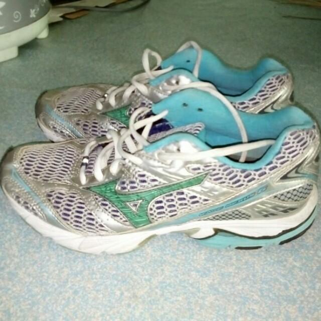 mizuno made in vietnam